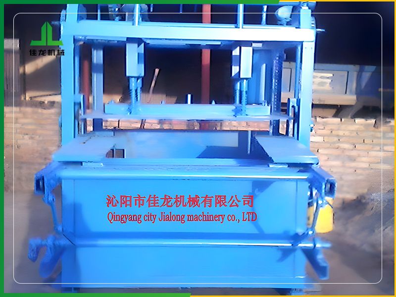 WT型節能（néng）往複式（shì）一拖二蛋托機